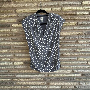 Anne Klein Gray Polka Dot Ruched Sides  Sleeveless Top Size Small